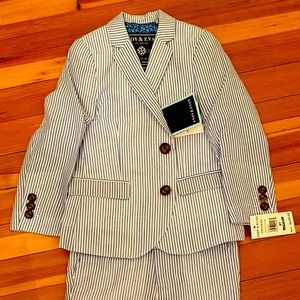 Andy & Evan Boy’s Seersucker Suit (New with tags!)